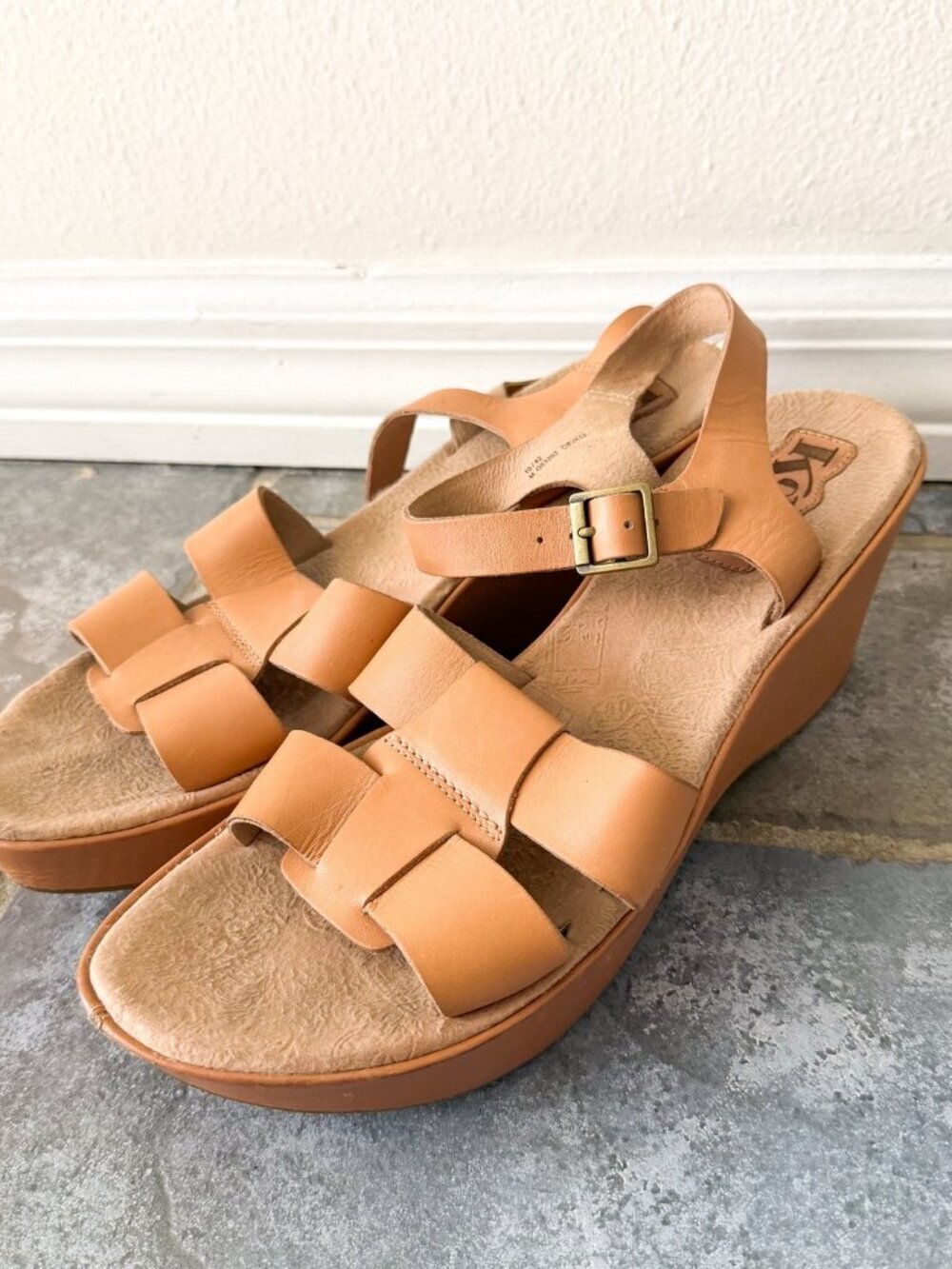Korks Kork-Ease Tan Leather Wedge Sandals Slingback Comfort Womens 10